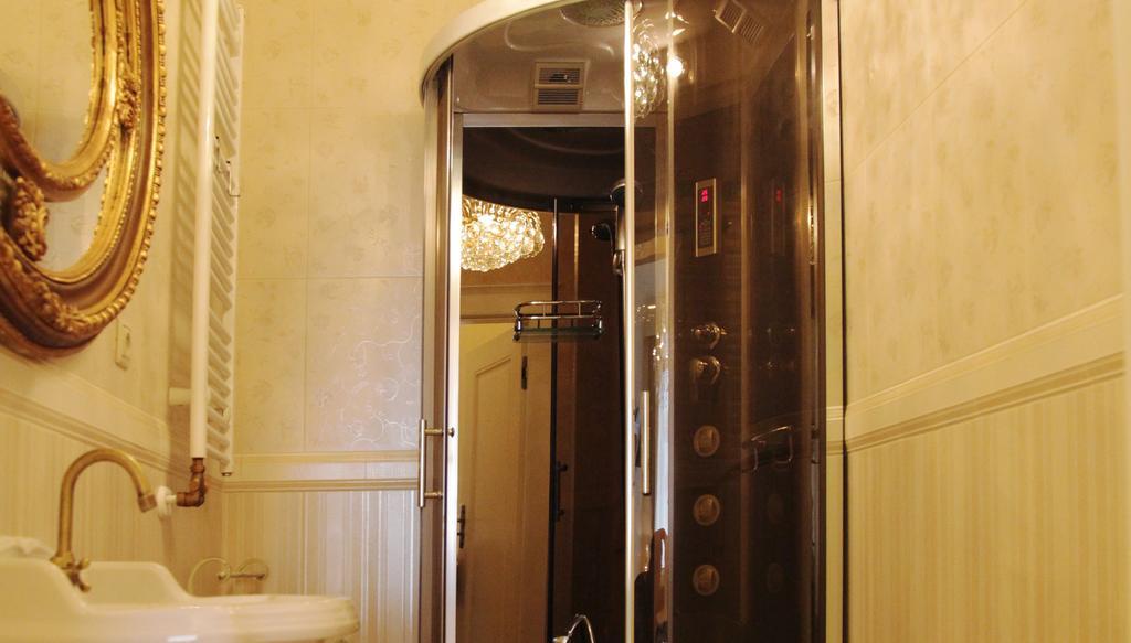 Only Krakow Apartments 객실 사진