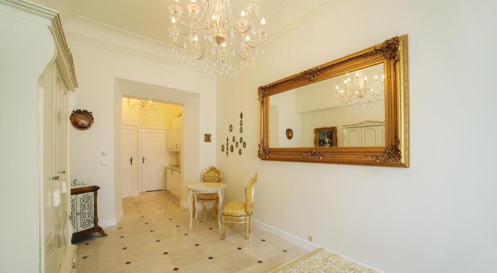 Only Krakow Apartments 객실 사진